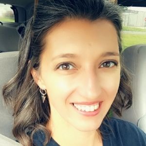 Meet your Posher, Leeann